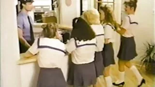 Putain de mere et fille porn rousse BB dans