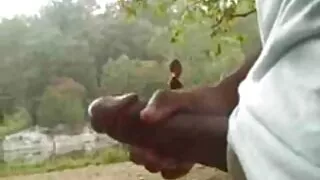 Fièrement video erotique mere fils attaché une bite dans une écolière excitée