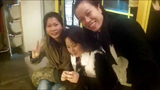 Danseuse baise xxx mer fils des filles lors d'une soirée