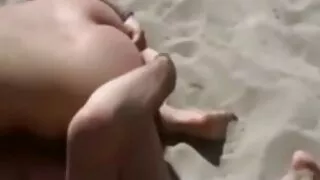 Stepdad a sex maman fils reniflé la culotte sale de sa belle-fille et est devenu très excité
