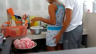 J'ai appelé et histoire sex mere et fils je suis venu baiser avec mon copain