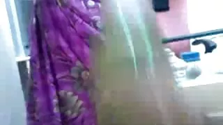 La fille belle mère sex masse parfaitement la Chatte tendre De la Fille