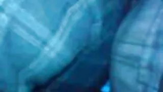 Elle enlève son pantalon et baise la chatte de video erotique mere fils tchernobrova