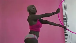 Jeune hahal baisée fille mere xxx par une belle fille