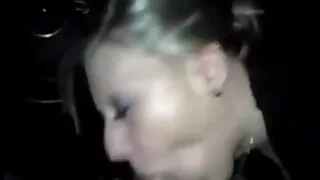 Trois charmantes xxxporno maman filles baisent avec leurs élus